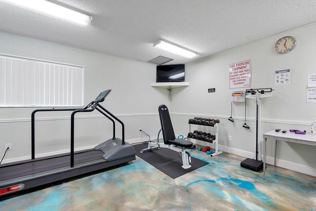 7807 Golf Cir Drive 308, Margate, FL 33063