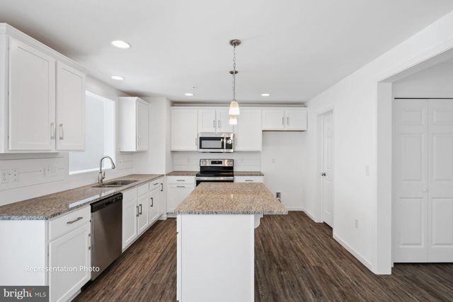 144 BEECH TREE COURT, Annville, PA 17003
