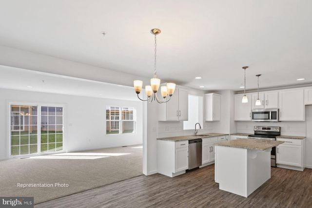 144 BEECH TREE COURT, Annville, PA 17003