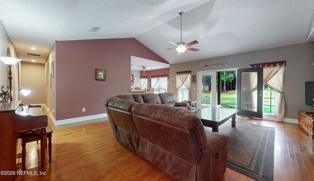 321 EAGLE CREEK Road, Palatka, FL 32043