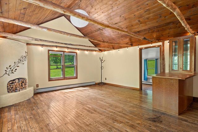 794 Emerald DRIVE, Hartford, WI 53027