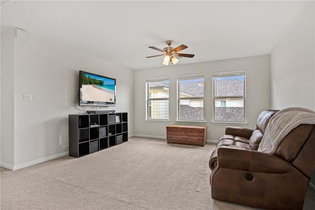 214 Diamond Point DR, Dripping Springs, TX 78620