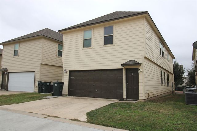 214 Diamond Point DR, Dripping Springs, TX 78620