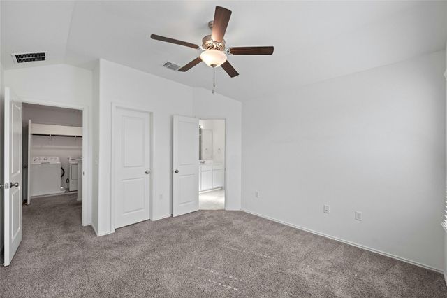 15216 Spruce Frost CV B, Del Valle, TX 78617