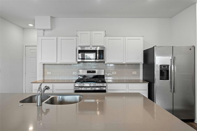 15216 Spruce Frost CV B, Del Valle, TX 78617