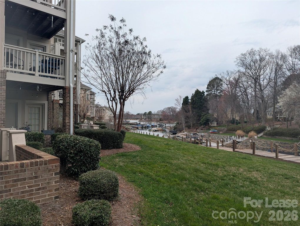 108 Pier 33 Drive, Mooresville, NC 28117