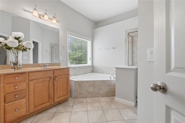 2206 Concordia Way 6, Mableton, GA 30126