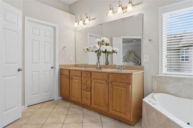 2206 Concordia Way 6, Mableton, GA 30126