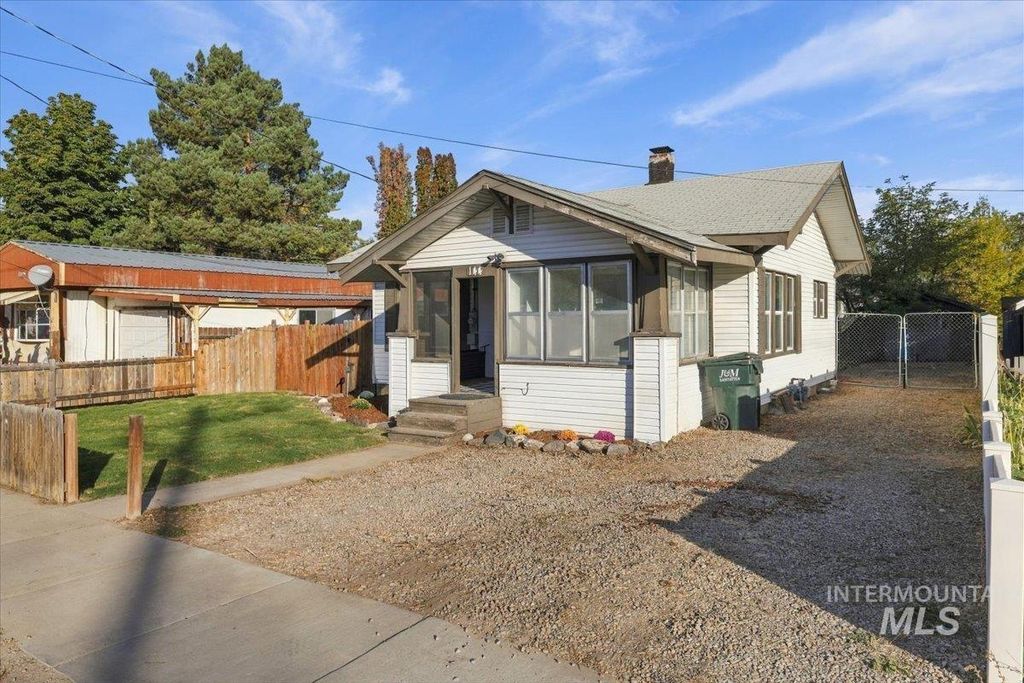 144 W 4th St, Kuna, ID 83634 photo 2