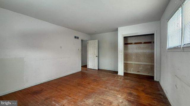 2344 OAKFIELD RD, Warrington, PA 18976