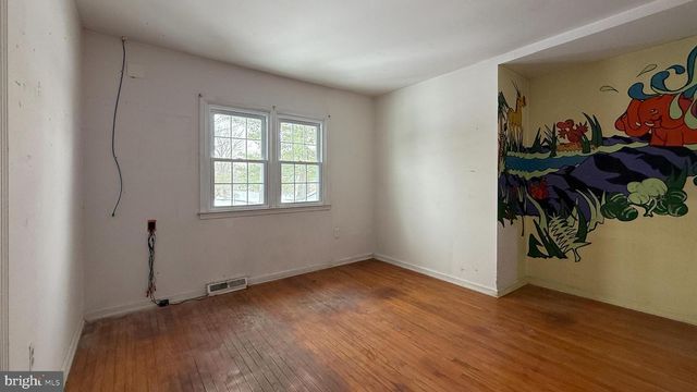 2344 OAKFIELD RD, Warrington, PA 18976