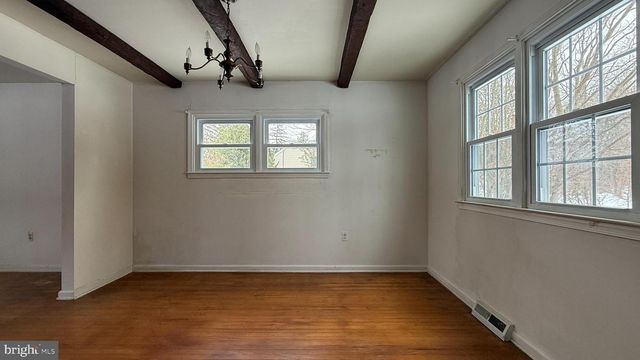 2344 OAKFIELD RD, Warrington, PA 18976