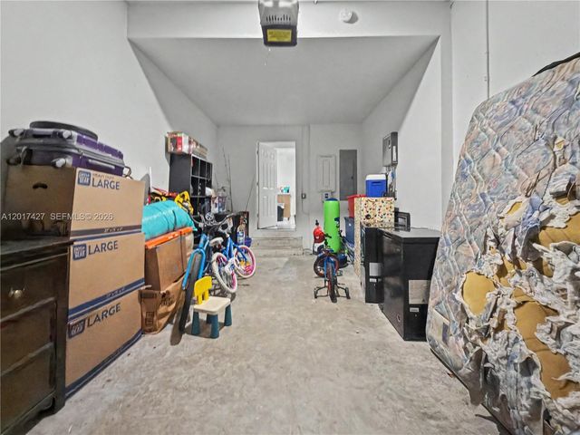 227 NW 13th Pl, Florida City, FL 33034