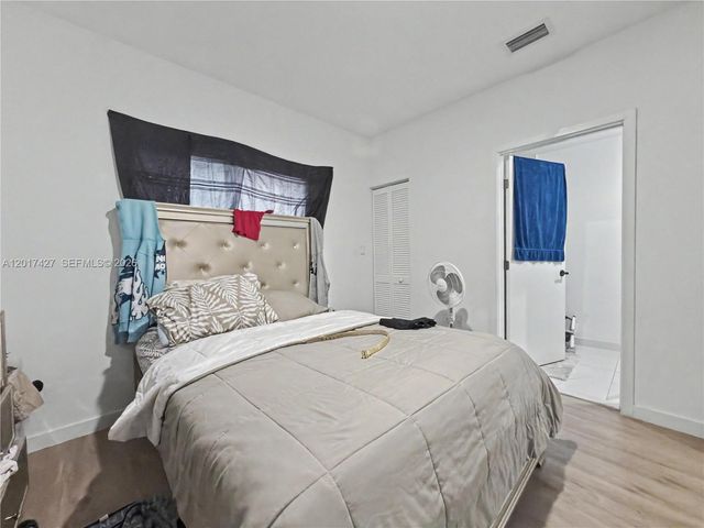 227 NW 13th Pl, Florida City, FL 33034