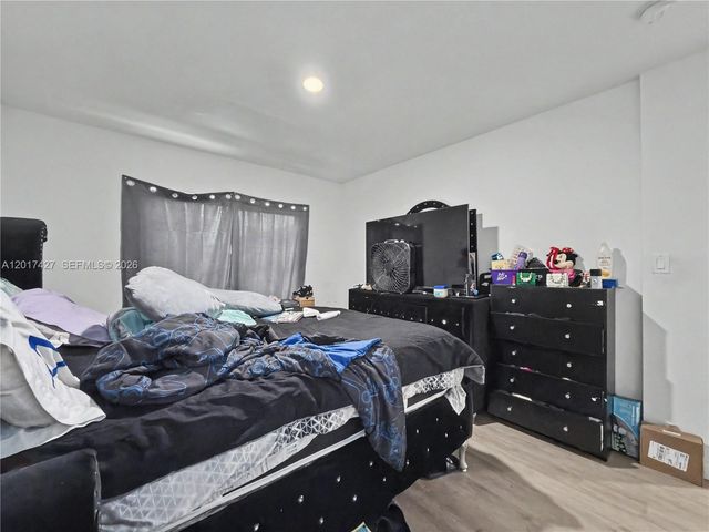 227 NW 13th Pl, Florida City, FL 33034