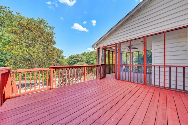 5975 Landview DR, Roanoke, VA 24018