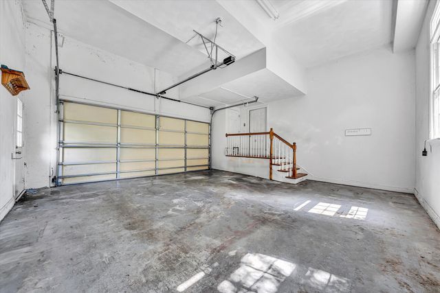 5975 Landview DR, Roanoke, VA 24018