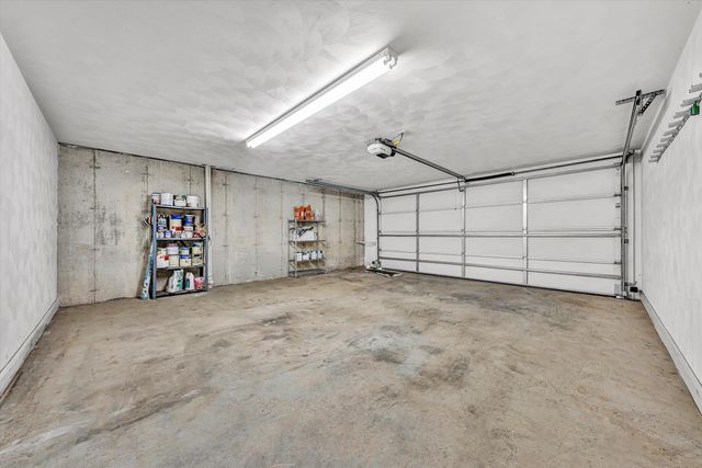 5975 Landview DR, Roanoke, VA 24018