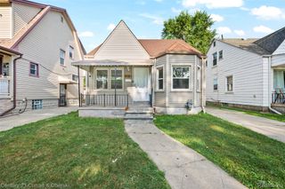 7910 Orchard Avenue, Dearborn, MI 48126