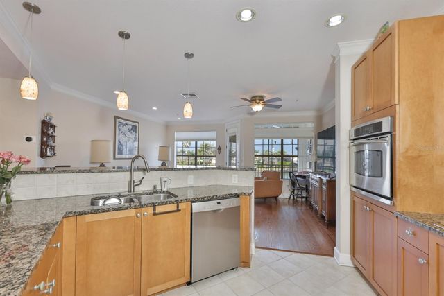 6432 SUNSET BAY CIRCLE, Apollo Beach, FL 33572