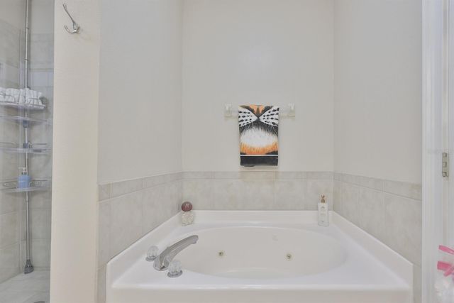 6432 SUNSET BAY CIRCLE, Apollo Beach, FL 33572