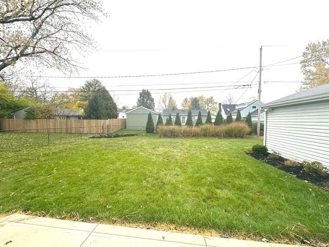 2443 Shrewsbury Road, Upper Arlington, OH 43221