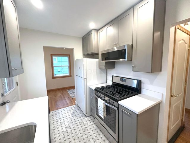 2443 Shrewsbury Road, Upper Arlington, OH 43221