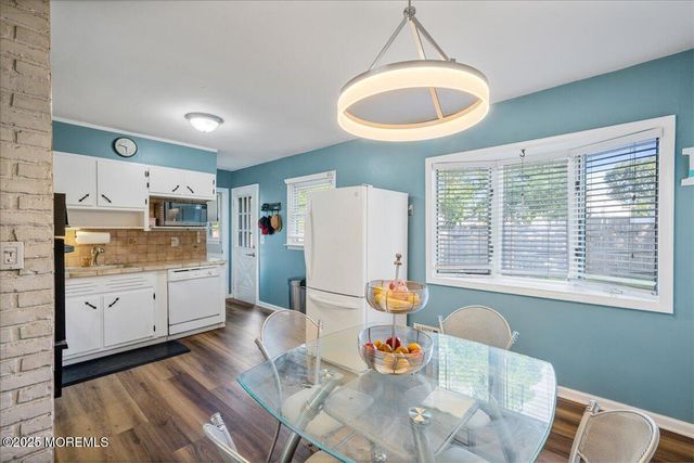 135 Larch Drive, Toms River, NJ 08753