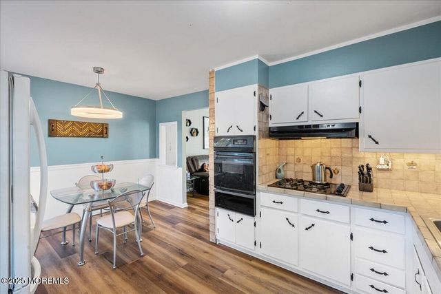 135 Larch Drive, Toms River, NJ 08753