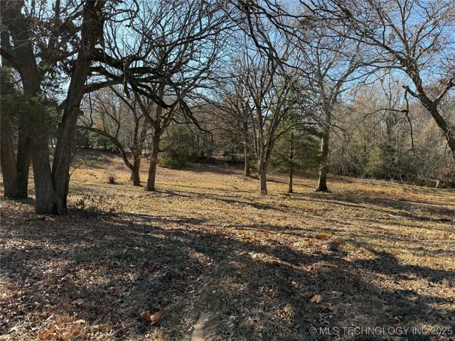 1437 Nitzel Road, Eufaula, OK 74432