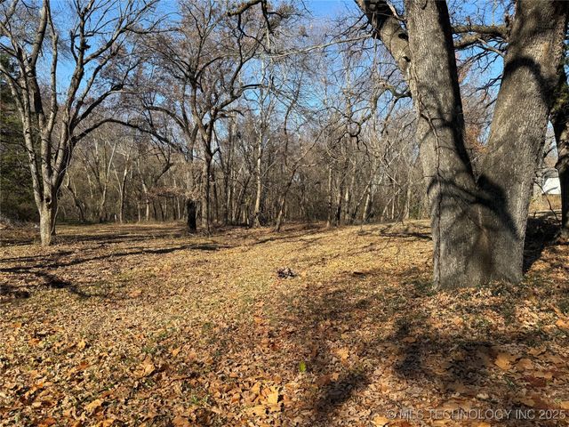 1437 Nitzel Road, Eufaula, OK 74432