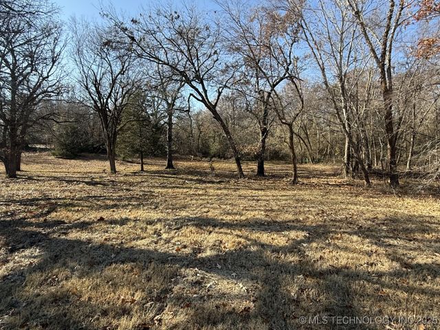 1437 Nitzel Road, Eufaula, OK 74432