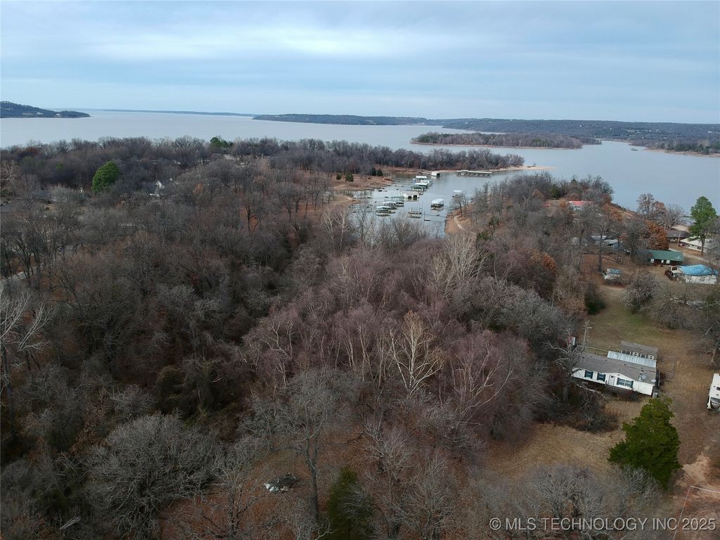 1437 Nitzel Road, Eufaula, OK 74432