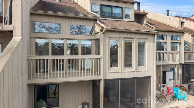 73 Ridgeport Road, Clover, SC 29710