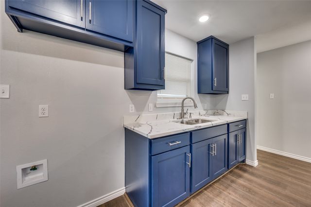 13710 Charcoal Lane, Farmers Branch, TX 75234