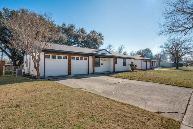 13710 Charcoal Lane, Farmers Branch, TX 75234