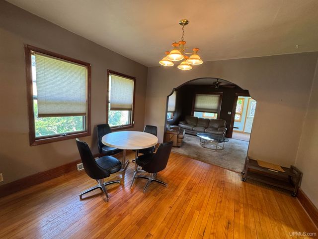 211 Michigan Avenue, Crystal Falls, MI 49920