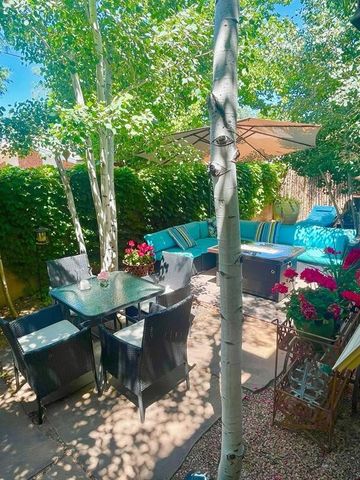 717 Calle Beatrice, Santa Fe, NM 87501