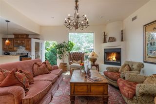 717 Calle Beatrice, Santa Fe, NM 87501