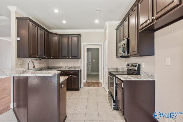 1220 Johnson Avenue, New Hope, AL 35760