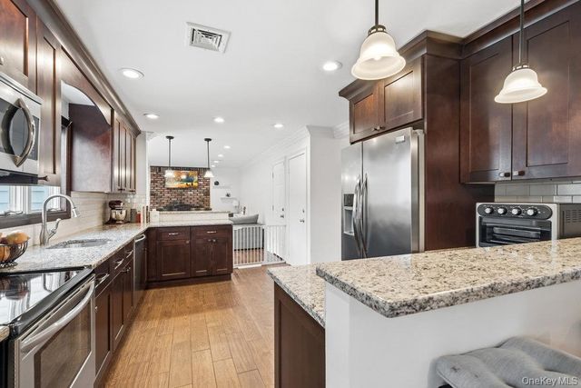 1330 Bea Court, East Meadow, NY 11554