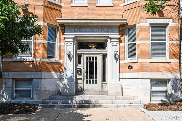 627 Clara Avenue 104, St Louis, MO 63112