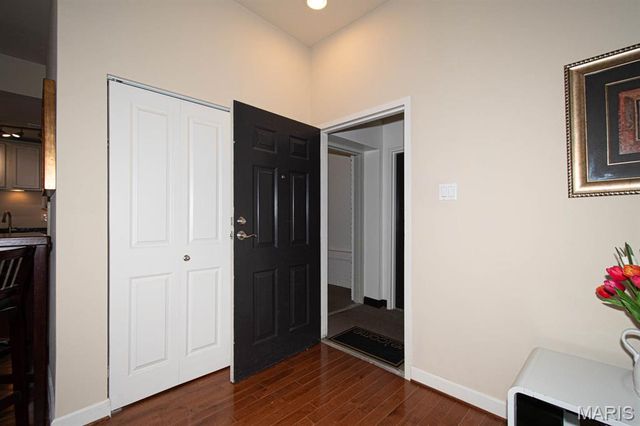 627 Clara Avenue 104, St Louis, MO 63112