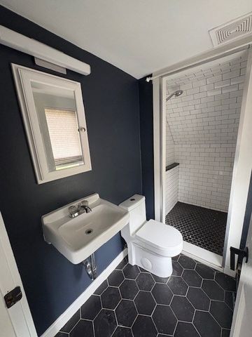 15 Rockwood Road B, Norfolk, MA 02056