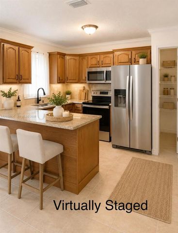 1890 NW 204th St, Miami Gardens, FL 33056