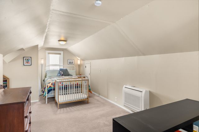 2207 35th Street, Des Moines, IA 50310