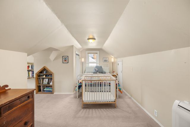 2207 35th Street, Des Moines, IA 50310