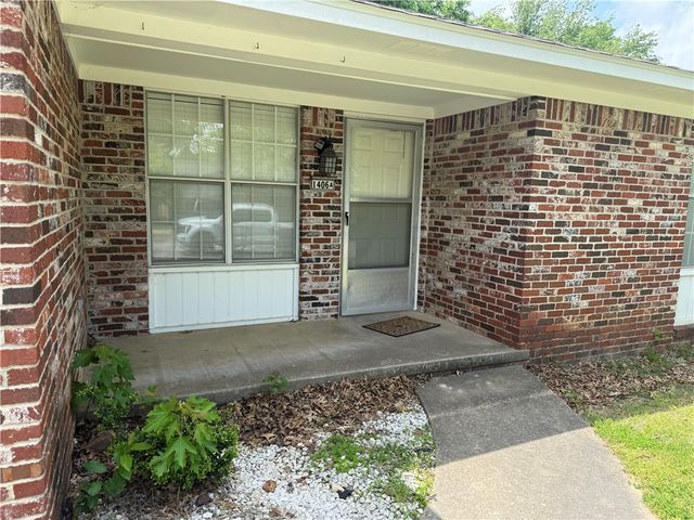 1406 Willard Street A, Springdale, AR 72762