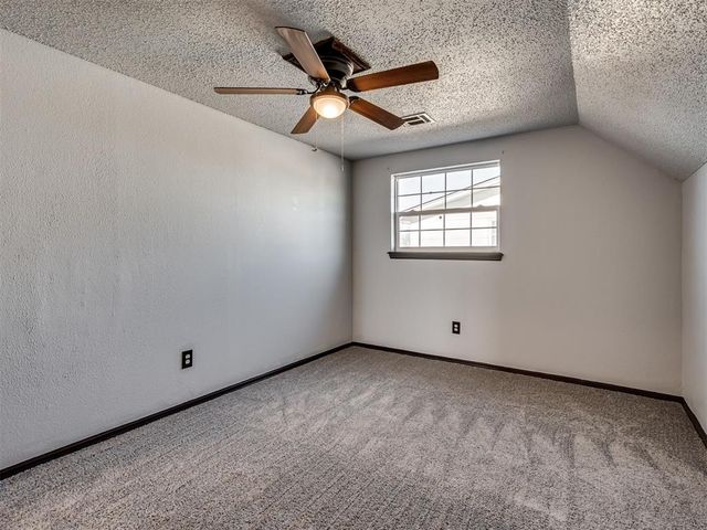 1040 SW 2nd Street, Moore, OK 73160