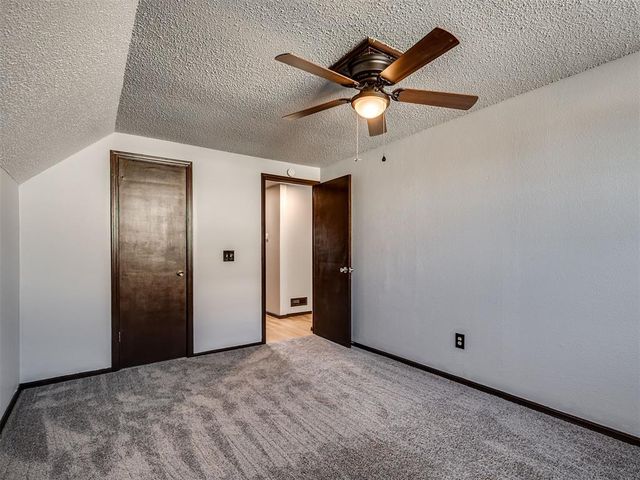 1040 SW 2nd Street, Moore, OK 73160